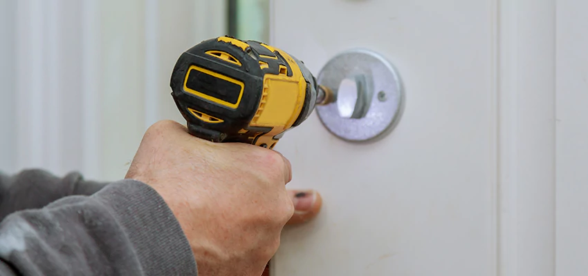Street Locksmith For Smart Lock Repair in Joshua Tree, CA