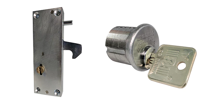 RR Fence Gates Brink Locks Repair in Joshua Tree, California